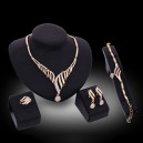 Luxusní dámský zlatý set - náhrdelník, náušnice, náramek, prsten s krystaly A