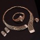 Luxusní dámský zlatý set - náhrdelník, náušnice, náramek, prsten s krystaly C