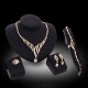 Luxusní dámský zlatý set - náhrdelník, náušnice, náramek, prsten s krystaly B